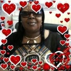 Meet your Posher, Beverly